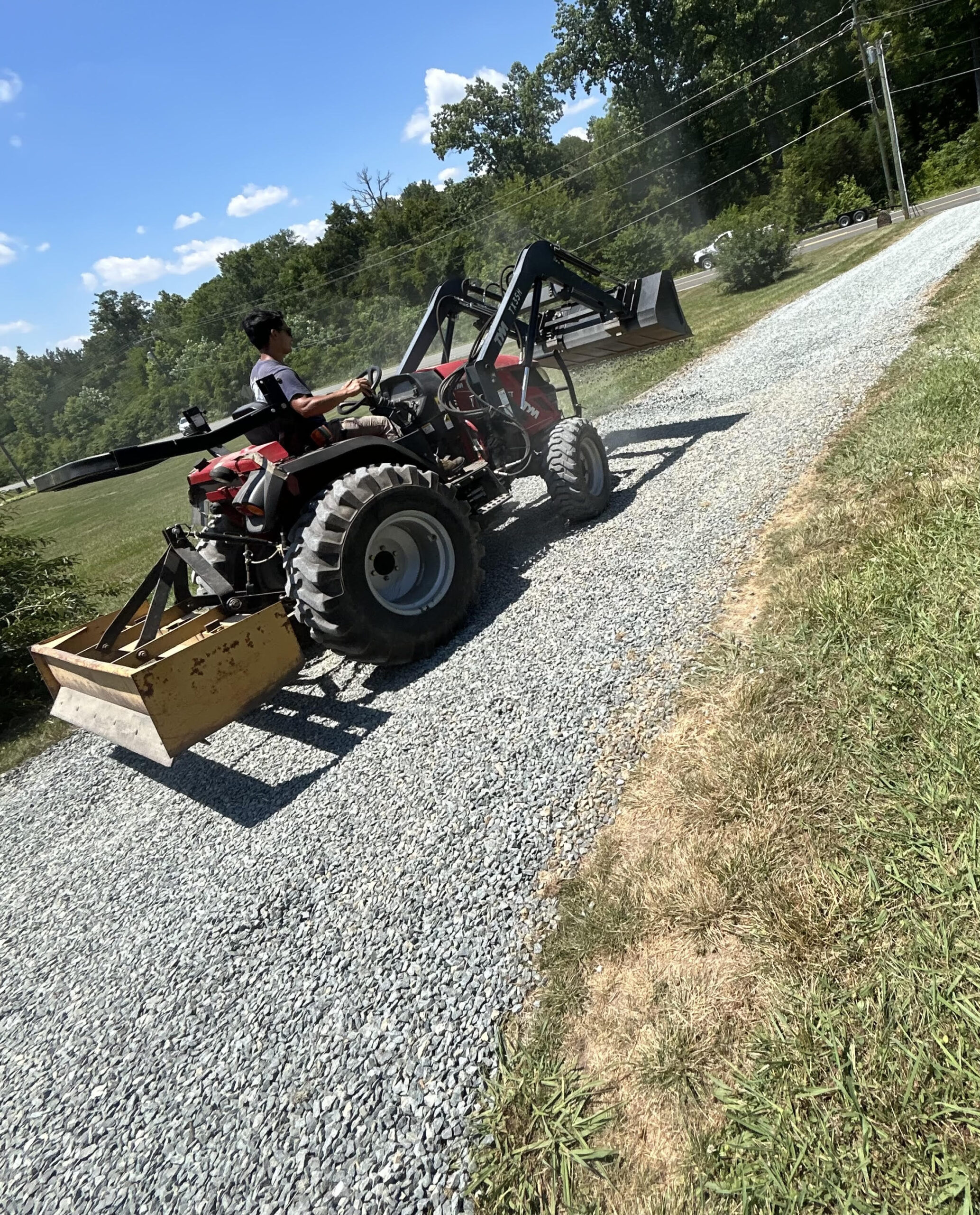 Gravel Driveways - Willow Tree Lawn Care Inc.